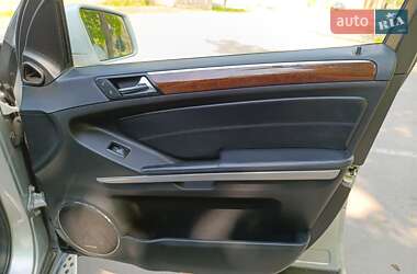 Внедорожник / Кроссовер Mercedes-Benz GL-Class 2011 в 