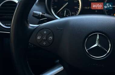 Внедорожник / Кроссовер Mercedes-Benz GL-Class 2012 в 