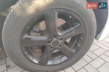 Позашляховик / Кросовер Mercedes-Benz GL-Class 2008 в 
