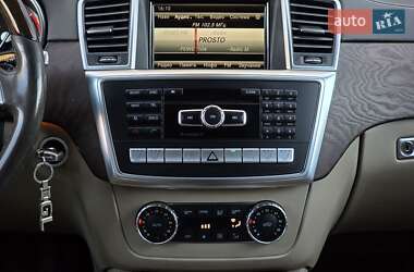 Внедорожник / Кроссовер Mercedes-Benz GL-Class 2012 в 