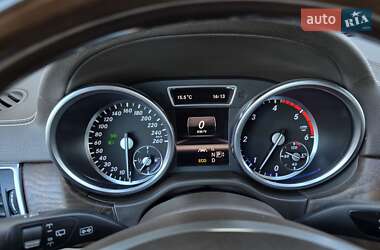 Внедорожник / Кроссовер Mercedes-Benz GL-Class 2012 в 