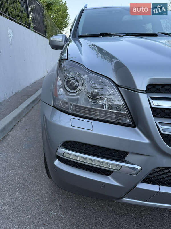 Внедорожник / Кроссовер Mercedes-Benz GL-Class 2010 в Киеве