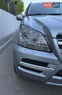 Позашляховик / Кросовер Mercedes-Benz GL-Class 2010 в 