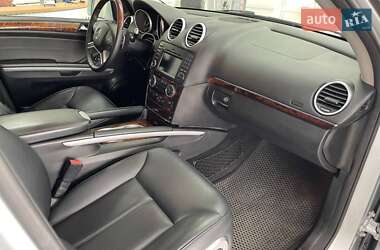 Позашляховик / Кросовер Mercedes-Benz GL-Class 2010 в 