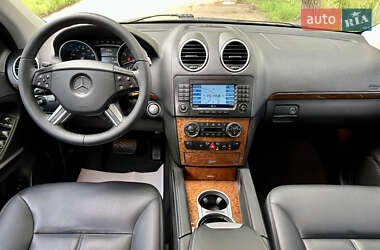 Позашляховик / Кросовер Mercedes-Benz GL-Class 2008 в 