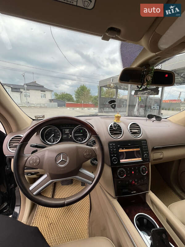 Внедорожник / Кроссовер Mercedes-Benz GL-Class 2011 в Черновцах
