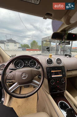 Внедорожник / Кроссовер Mercedes-Benz GL-Class 2011 в 