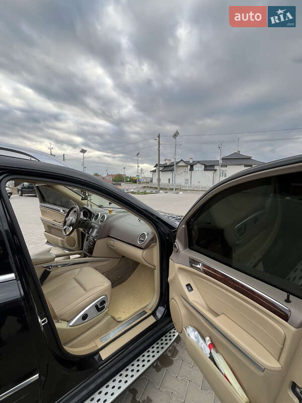 Внедорожник / Кроссовер Mercedes-Benz GL-Class 2011 в Черновцах