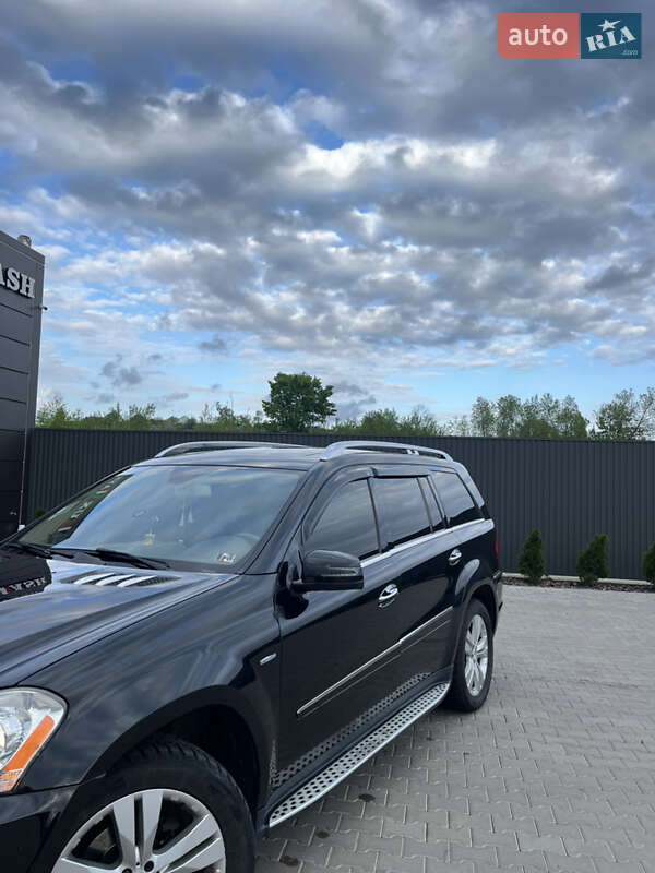 Внедорожник / Кроссовер Mercedes-Benz GL-Class 2011 в Черновцах