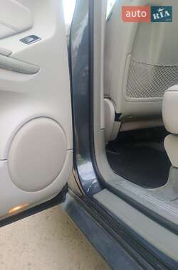 Внедорожник / Кроссовер Mercedes-Benz GL-Class 2010 в 