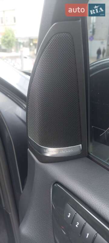 Внедорожник / Кроссовер Mercedes-Benz GL-Class 2015 в Киеве фото 14 Внедорожник / Кроссовер Mercedes-Benz GL-Class 2015 в Киеве