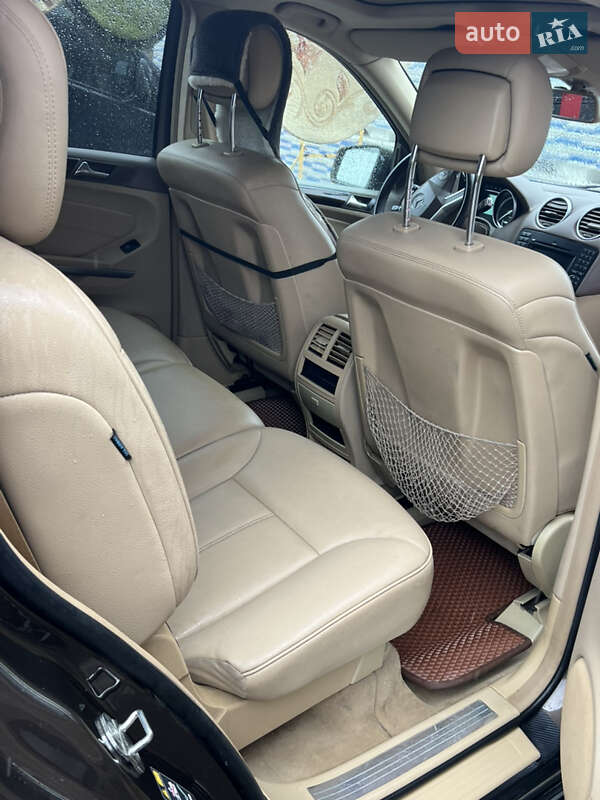 Внедорожник / Кроссовер Mercedes-Benz GL-Class 2012 в Черновцах