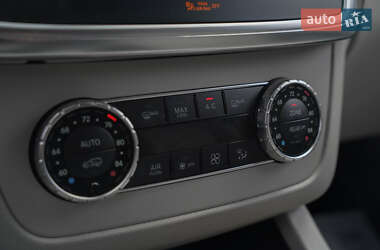Внедорожник / Кроссовер Mercedes-Benz GL-Class 2012 в 