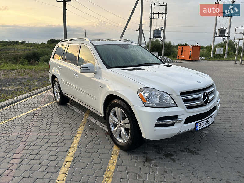 Внедорожник / Кроссовер Mercedes-Benz GL-Class 2011 в 