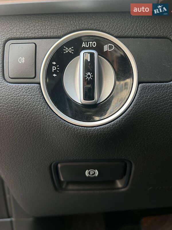 Позашляховик / Кросовер Mercedes-Benz GL-Class 2012 в Києві