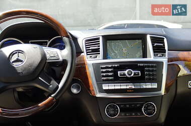 Внедорожник / Кроссовер Mercedes-Benz GL-Class 2013 в 