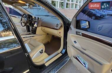 Позашляховик / Кросовер Mercedes-Benz GL-Class 2011 в 