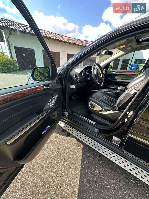 Позашляховик / Кросовер Mercedes-Benz GL-Class 2008 в Одесі