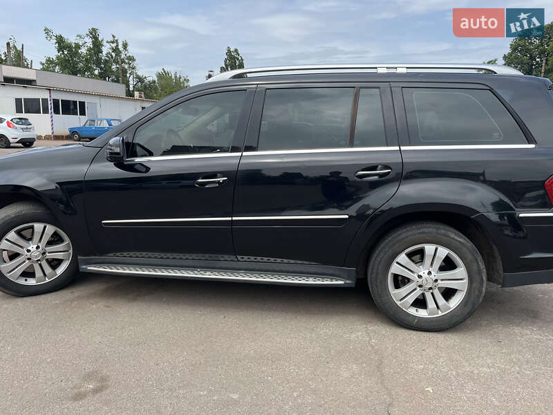Внедорожник / Кроссовер Mercedes-Benz GL-Class 2010 в Кривом Роге