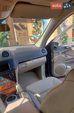 Внедорожник / Кроссовер Mercedes-Benz GL-Class 2011 в 