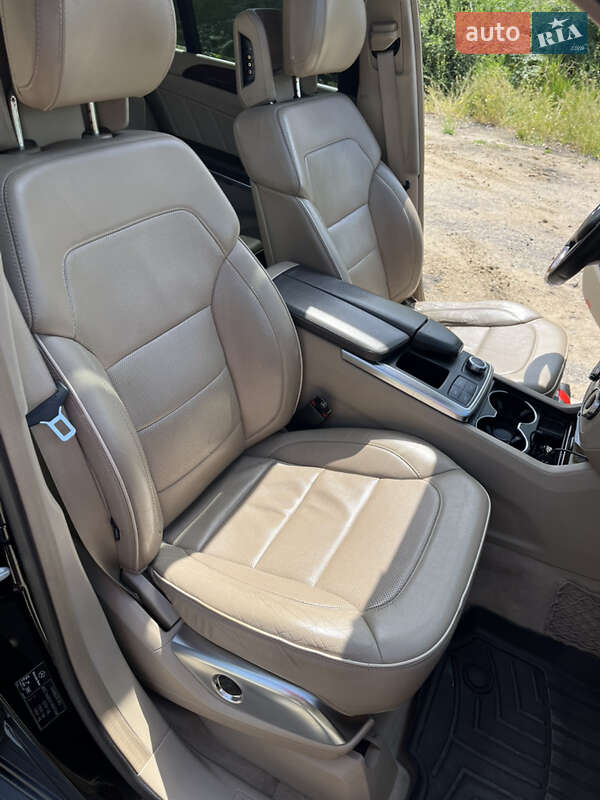 Внедорожник / Кроссовер Mercedes-Benz GL-Class 2013 в Белгороде-Днестровском