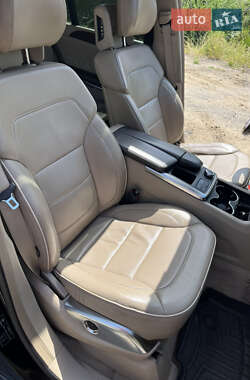Внедорожник / Кроссовер Mercedes-Benz GL-Class 2013 в 