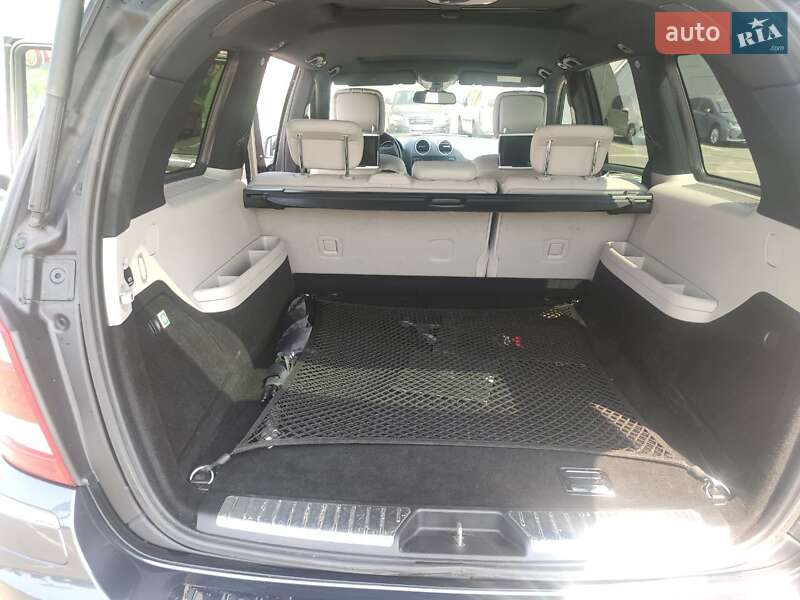 Позашляховик / Кросовер Mercedes-Benz GL-Class 2010 в Києві