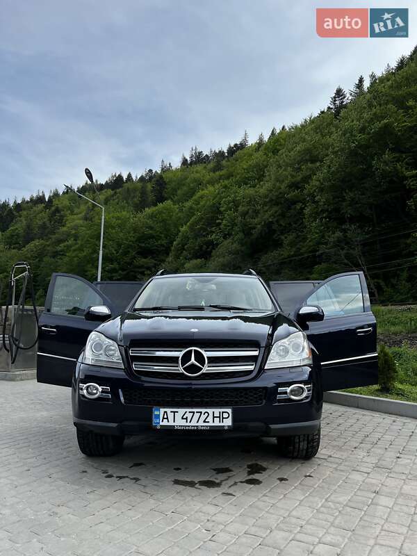 Внедорожник / Кроссовер Mercedes-Benz GL-Class 2009 в 