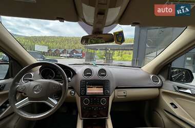 Внедорожник / Кроссовер Mercedes-Benz GL-Class 2009 в 