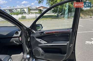 Внедорожник / Кроссовер Mercedes-Benz GL-Class 2010 в 