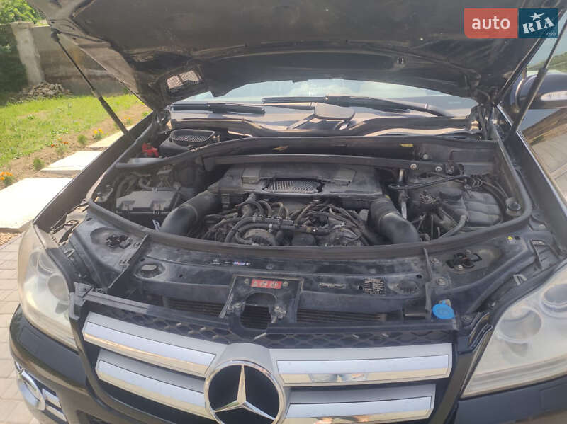 Внедорожник / Кроссовер Mercedes-Benz GL-Class 2008 в Беляевке