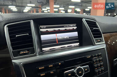 Внедорожник / Кроссовер Mercedes-Benz GL-Class 2012 в 