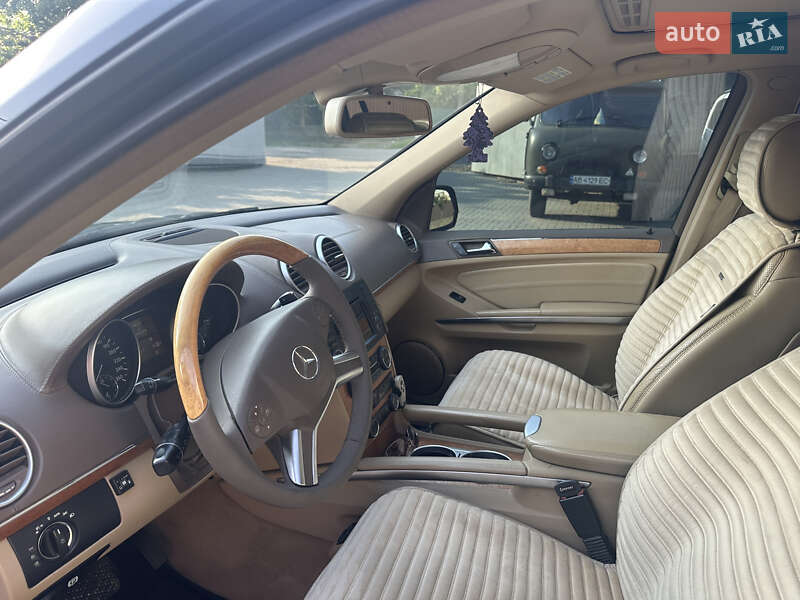 Внедорожник / Кроссовер Mercedes-Benz GL-Class 2009 в Гайсине