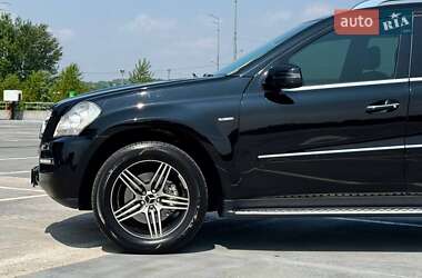 Позашляховик / Кросовер Mercedes-Benz GL-Class 2011 в 