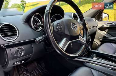 Позашляховик / Кросовер Mercedes-Benz GL-Class 2011 в 
