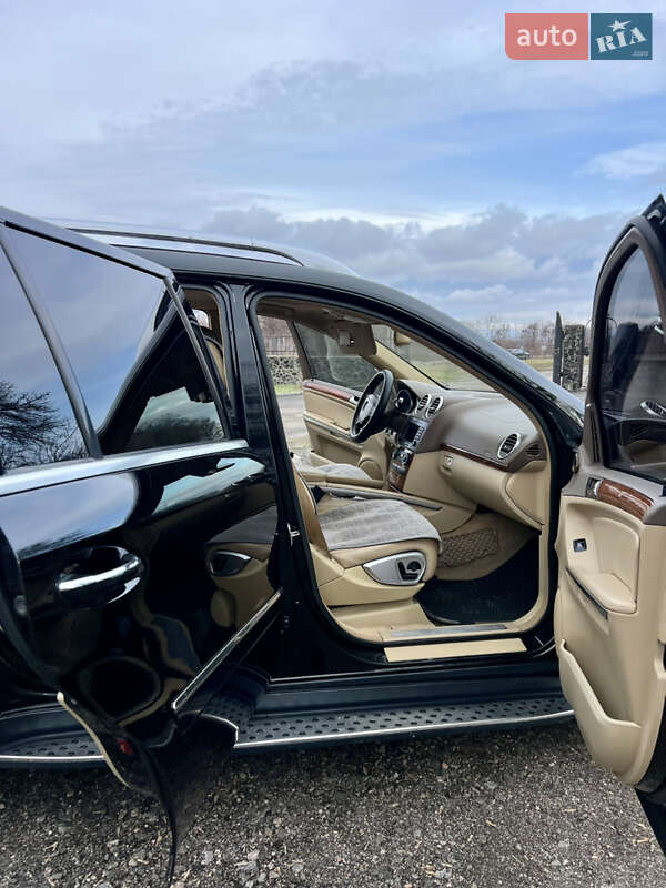 Внедорожник / Кроссовер Mercedes-Benz GL-Class 2007 в Смеле