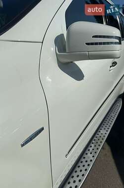 Внедорожник / Кроссовер Mercedes-Benz GL-Class 2010 в 