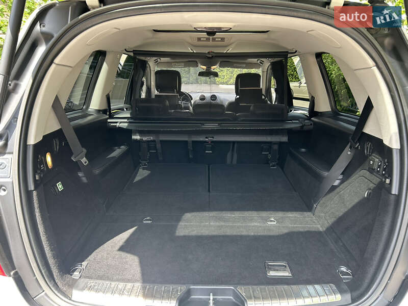 Позашляховик / Кросовер Mercedes-Benz GL-Class 2010 в Павлограді фото 22 Позашляховик / Кросовер Mercedes-Benz GL-Class 2010 в Павлограді