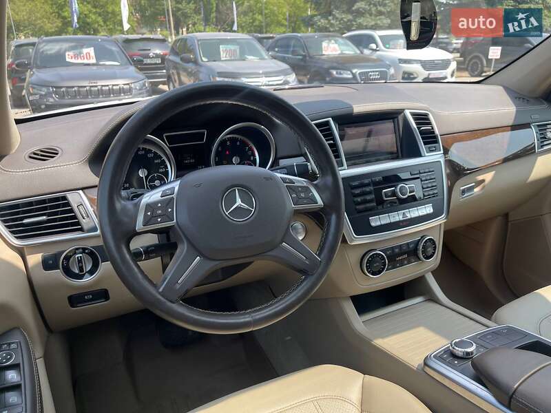 Внедорожник / Кроссовер Mercedes-Benz GL-Class 2015 в Кривом Роге