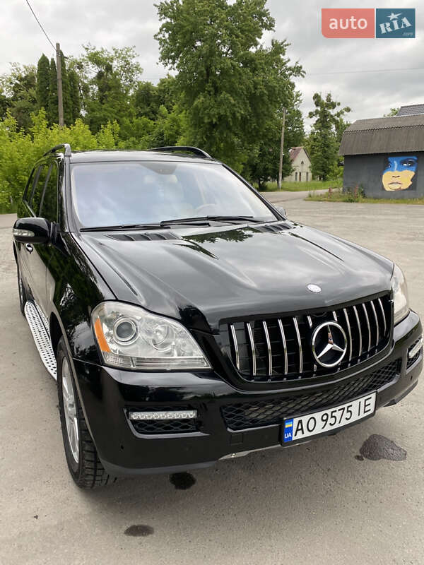 Внедорожник / Кроссовер Mercedes-Benz GL-Class 2007 в Львове