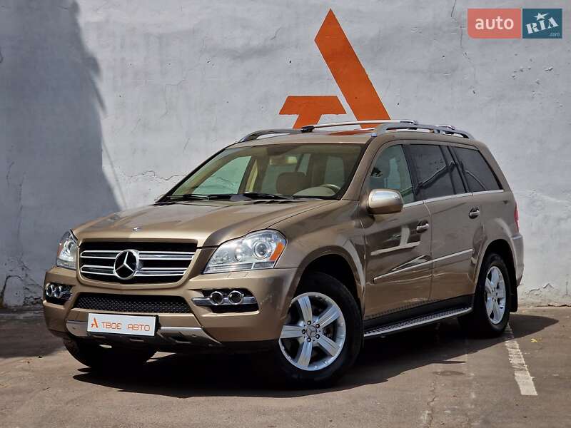 Внедорожник / Кроссовер Mercedes-Benz GL-Class 2010 в 