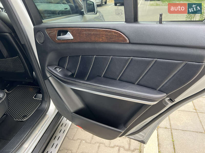 Внедорожник / Кроссовер Mercedes-Benz GL-Class 2013 в Ровно