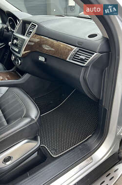 Внедорожник / Кроссовер Mercedes-Benz GL-Class 2013 в 