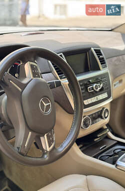 Внедорожник / Кроссовер Mercedes-Benz GL-Class 2015 в 