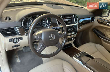 Внедорожник / Кроссовер Mercedes-Benz GL-Class 2012 в 