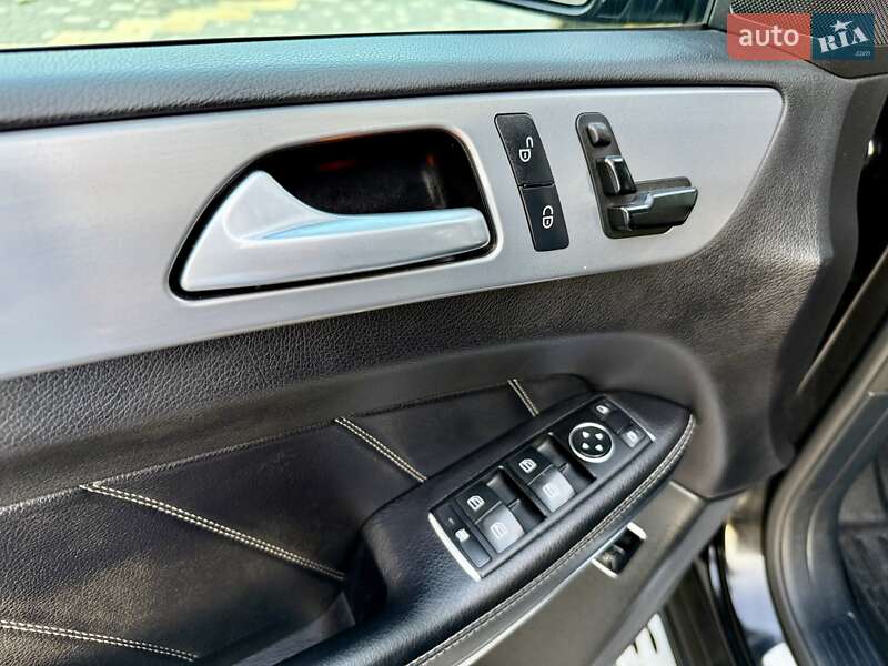 Позашляховик / Кросовер Mercedes-Benz GL-Class 2013 в Одесі