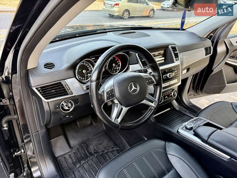 Позашляховик / Кросовер Mercedes-Benz GL-Class 2013 в Одесі