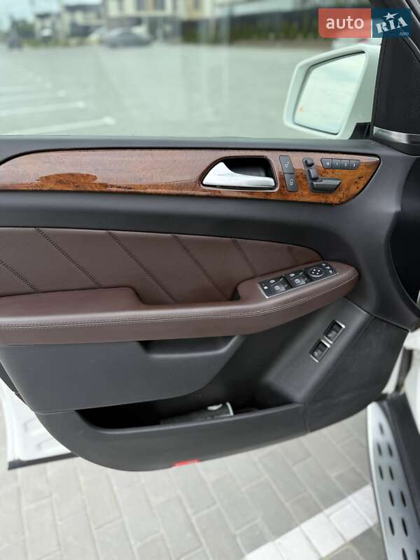 Внедорожник / Кроссовер Mercedes-Benz GL-Class 2015 в Тернополе