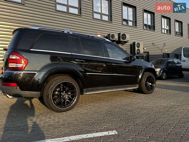Внедорожник / Кроссовер Mercedes-Benz GL-Class 2009 в Киеве