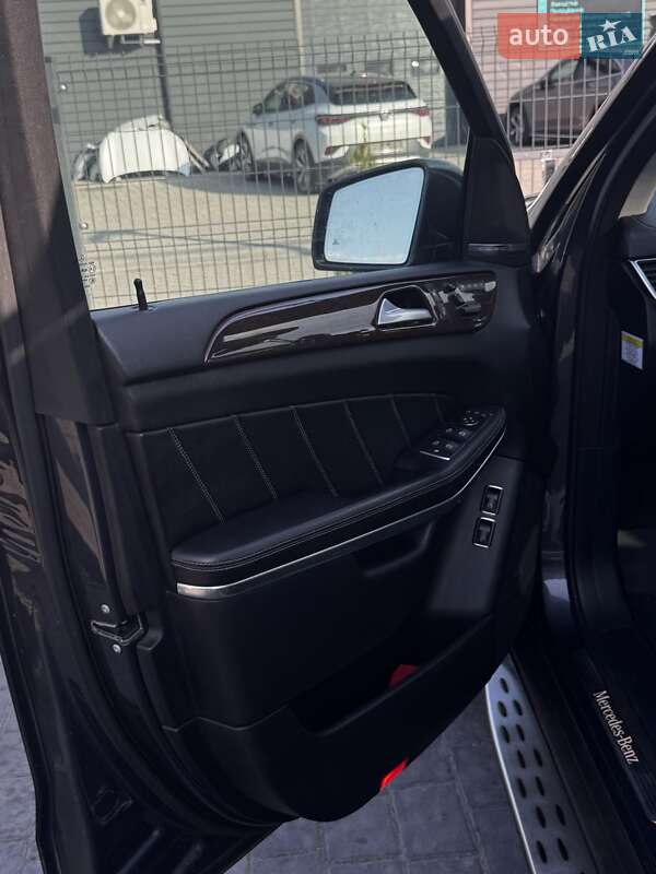 Внедорожник / Кроссовер Mercedes-Benz GL-Class 2013 в Ивано-Франковске фото 5 Внедорожник / Кроссовер Mercedes-Benz GL-Class 2013 в Ивано-Франковске
